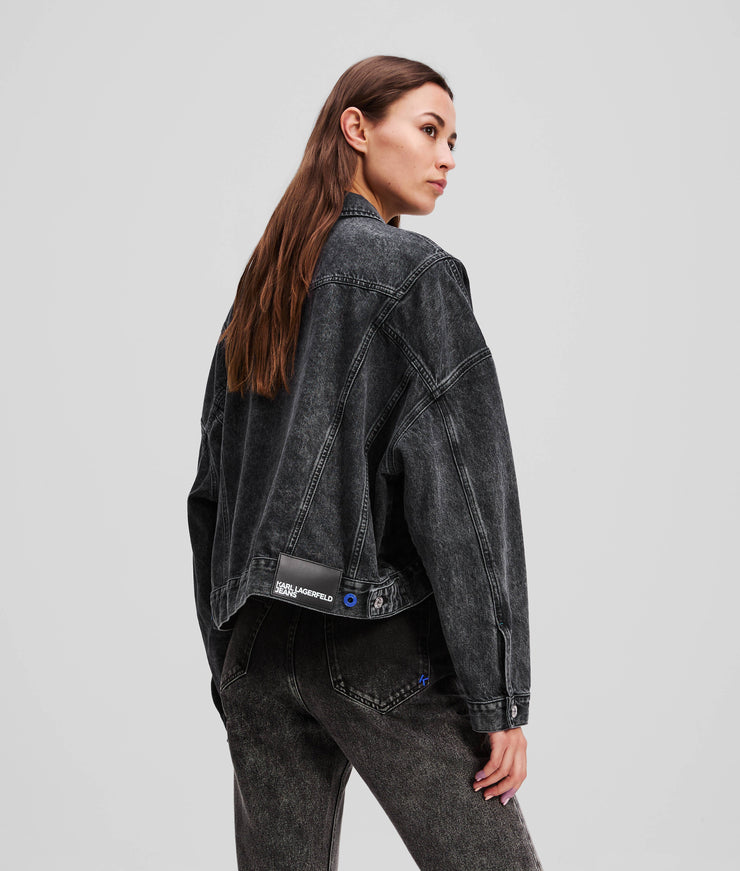OVERSIZED CROPPED DENIM JACKET