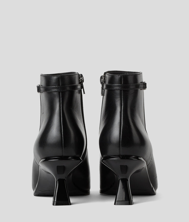 PANACHE SIGNIA ANKLE BOOTS