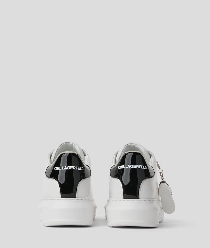 KAPRI KEYCHAIN SNEAKERS